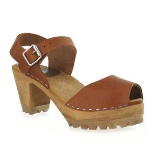 MIA Greta Clog Sandal in Sienna Size 9
